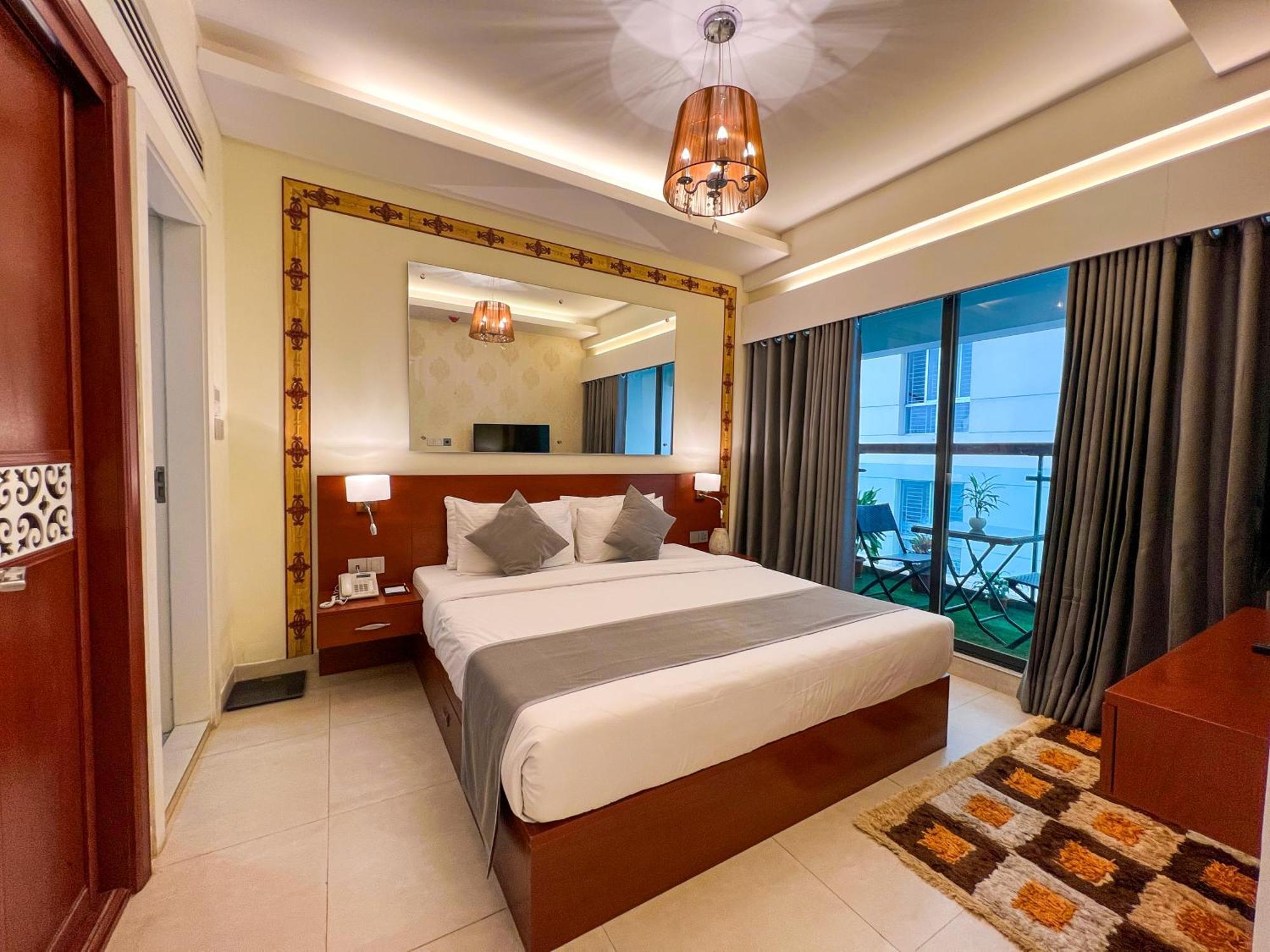 Coventina Lake Suites Dhaka Buitenkant foto